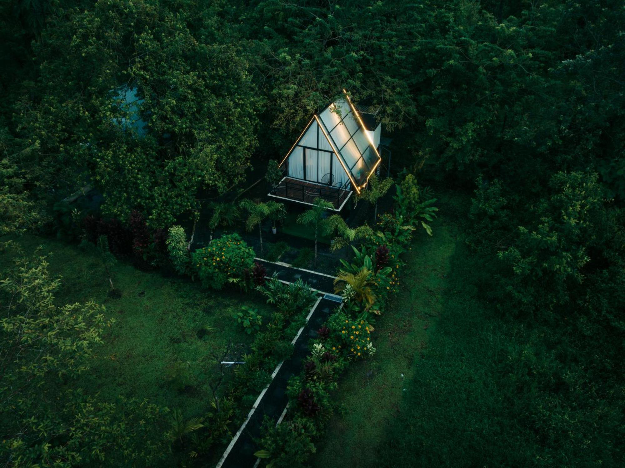 Mali'S House Hotel La Fortuna Exterior photo